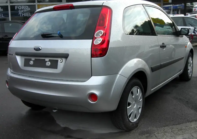 Ford Fiesta - 6