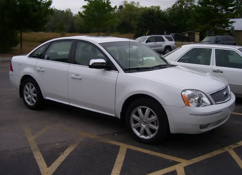 Ford Five Hundred - 3