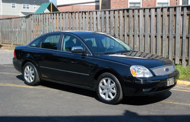 Ford Five Hundred - 5