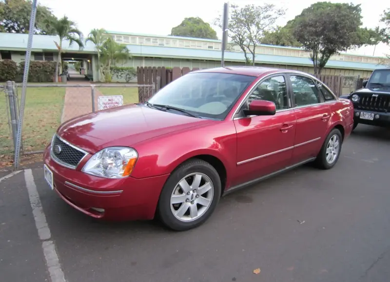 Ford Five Hundred - 6