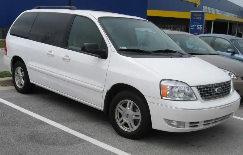 Ford Freestar - 2