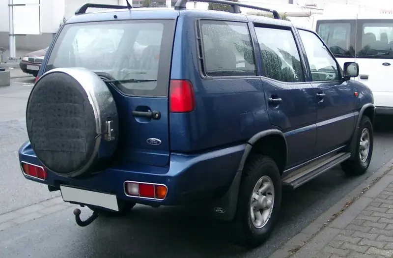 Ford Maverick - 2
