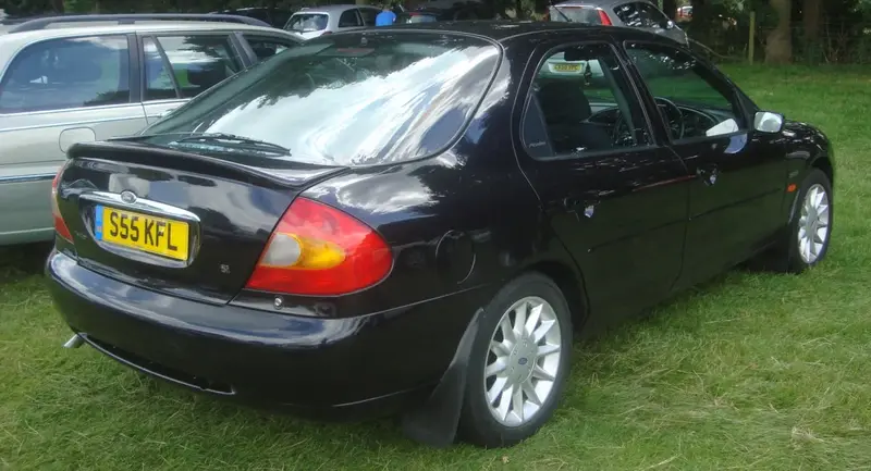 Ford Mondeo - 4