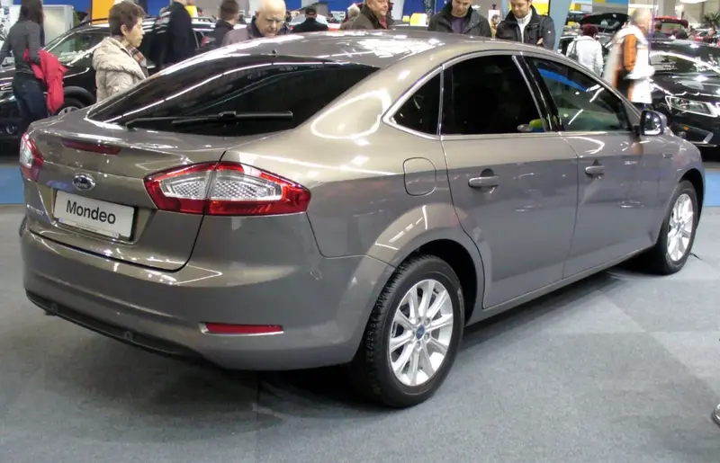 Ford Mondeo - 4