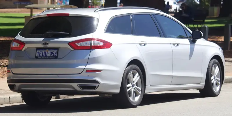 Ford Mondeo - 2