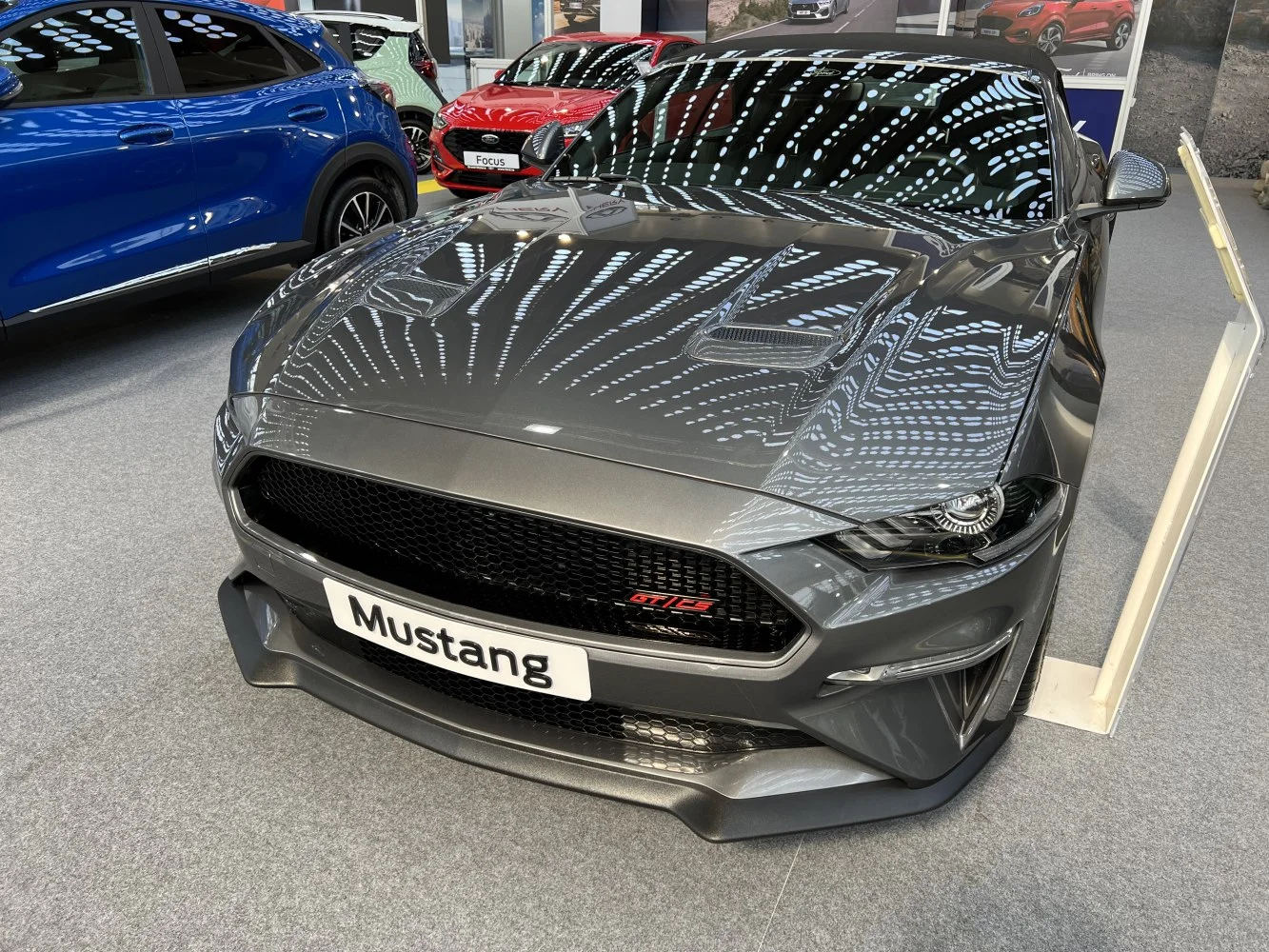 Ford Mustang Mustang Convertible V (facelift 2009)