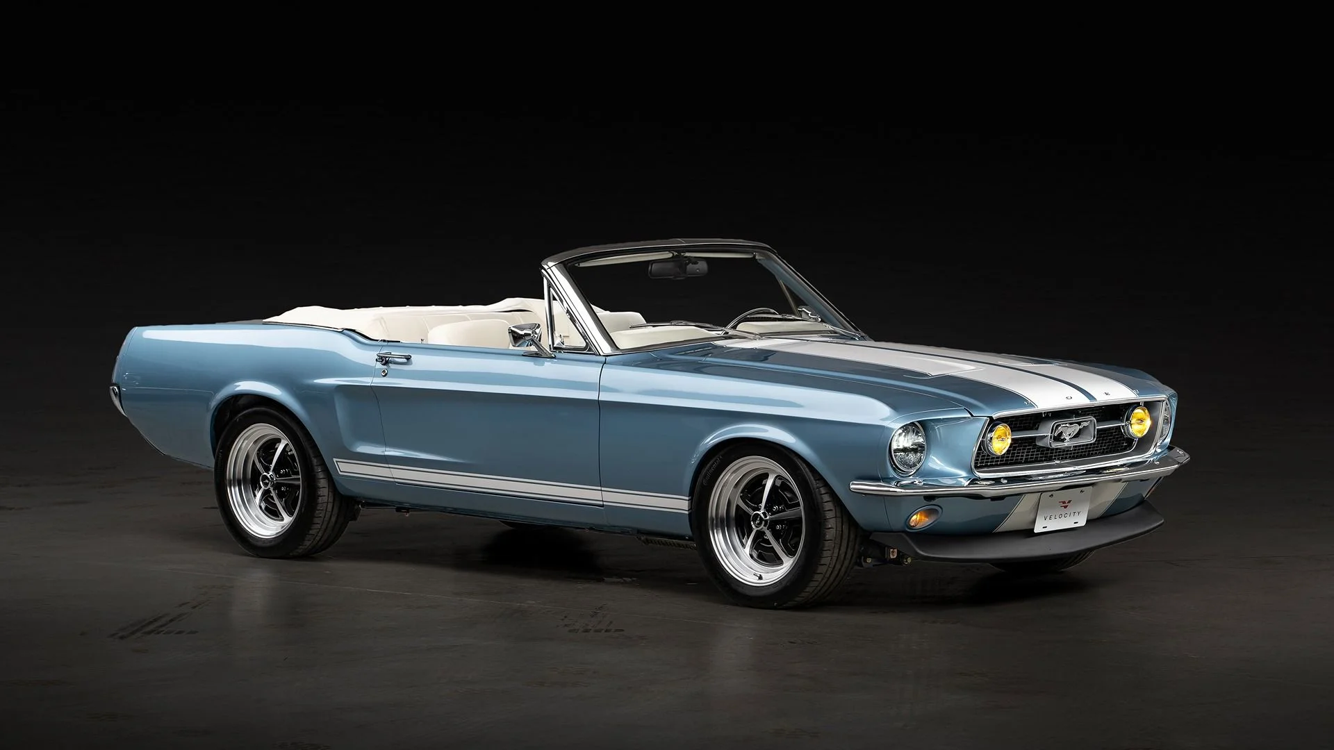 Ford Mustang Mustang Convertible V