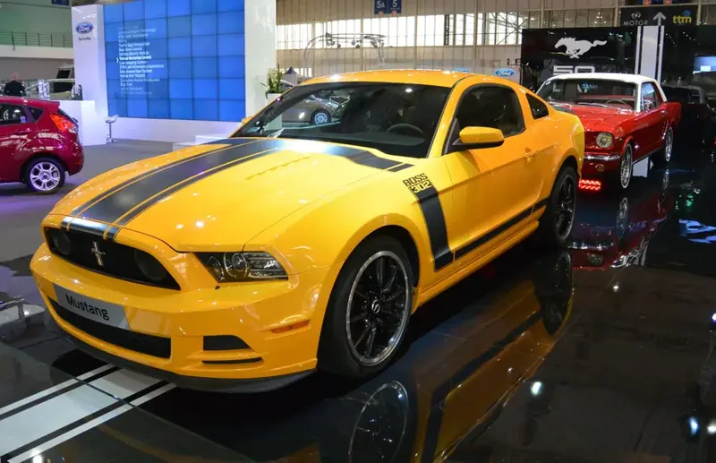 Ford Mustang Mustang V GT 5.0 V8 (420 bg) Automatic - görsel 5