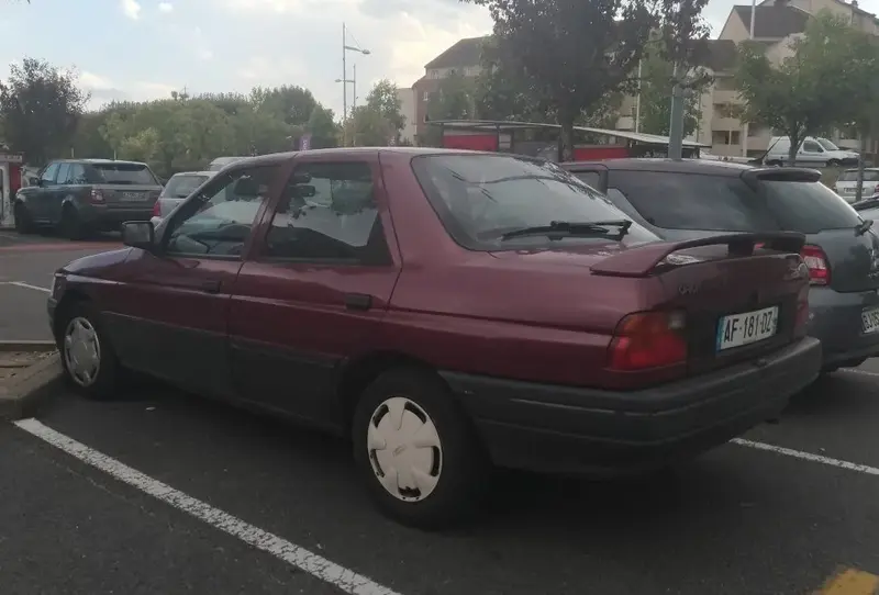 Ford Orion - 4