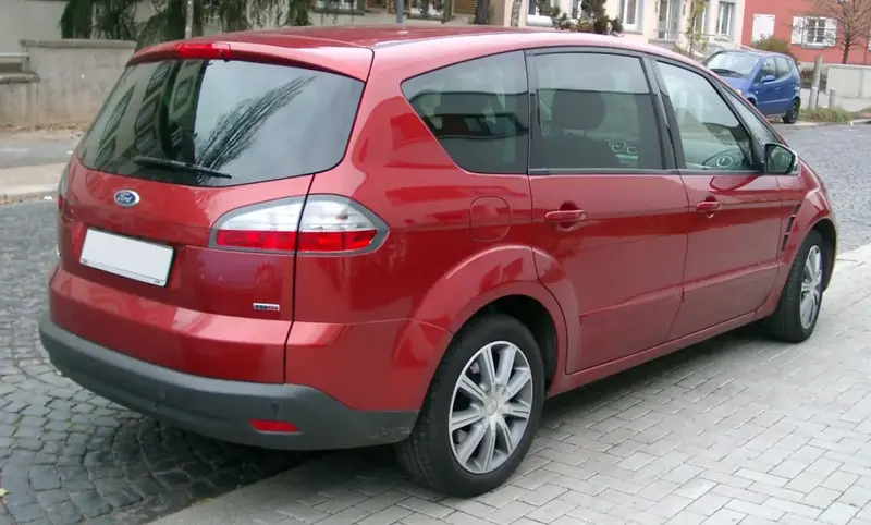 Ford S-MAX - 3