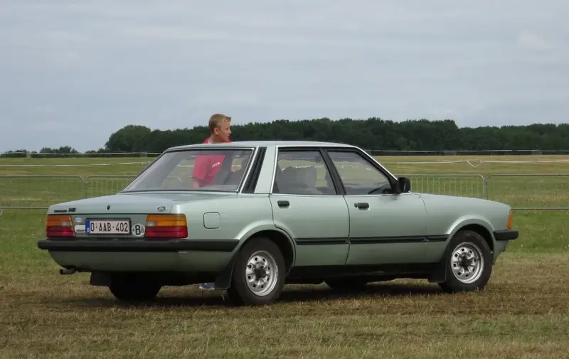 Ford Taunus Taunus 2.3 (107 bg) - görsel 2