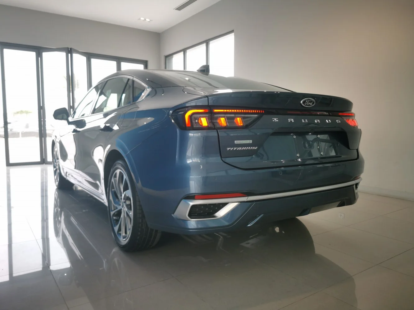 Ford Taurus Taurus VIII (Middle East)