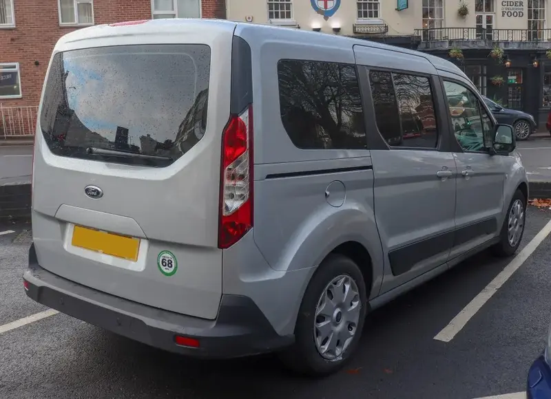 Ford Tourneo Connect - 2