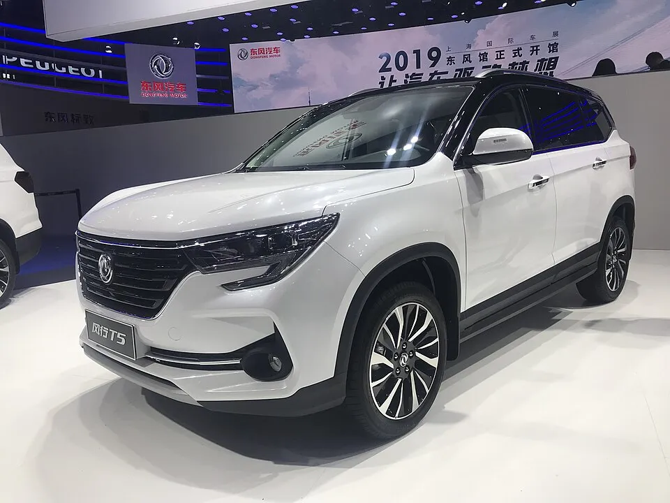 Forthing T5 T5 (facelift 2019)