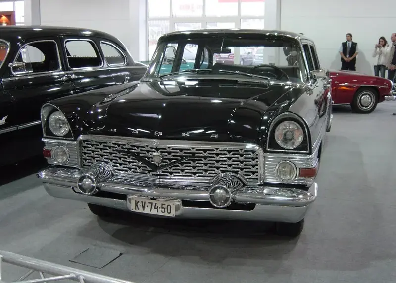GAZ 13 13