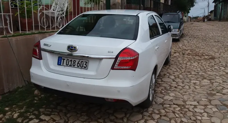 Geely GC6 - 2