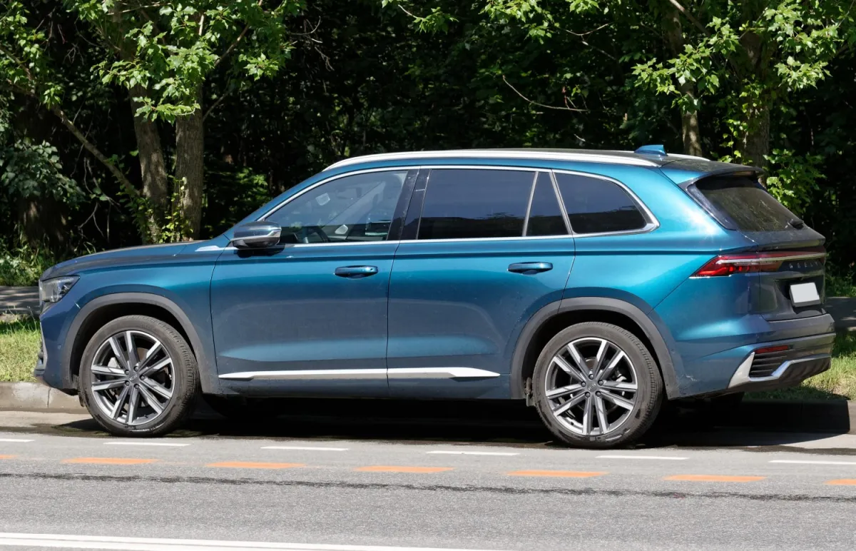 Geely 3
