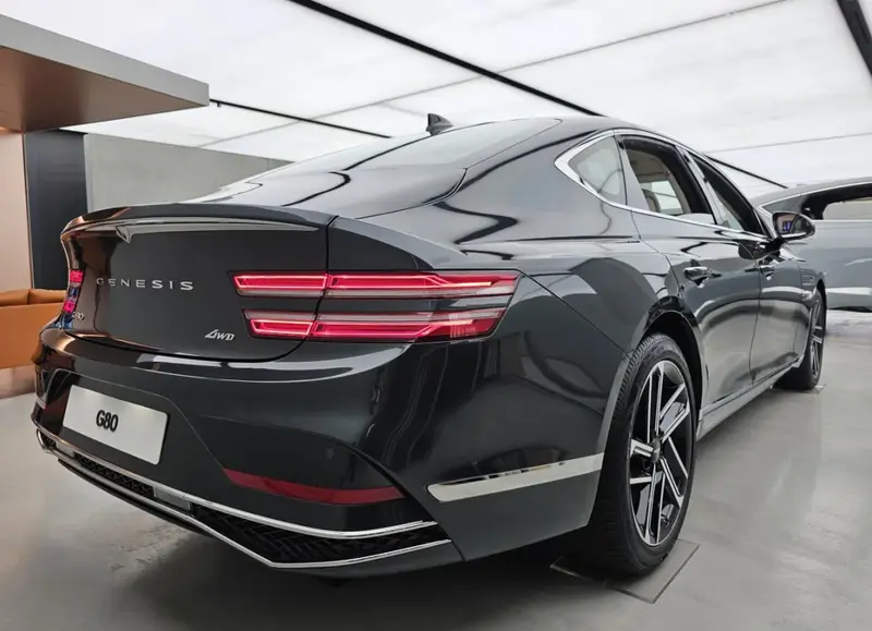 Genesis G80 - 4