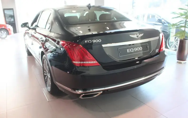 Genesis G90/EQ900 - 5