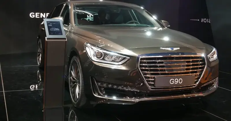 Genesis G90/EQ900 - 2