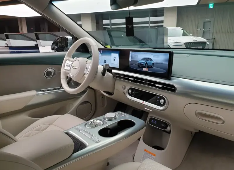 Genesis GV60 - 3