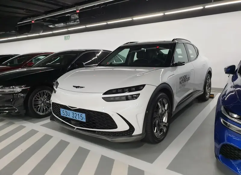 Genesis GV60 - 4