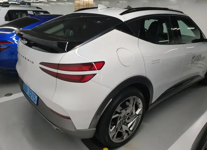 Genesis GV60 - 6