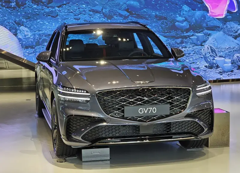 Genesis GV70 GV70