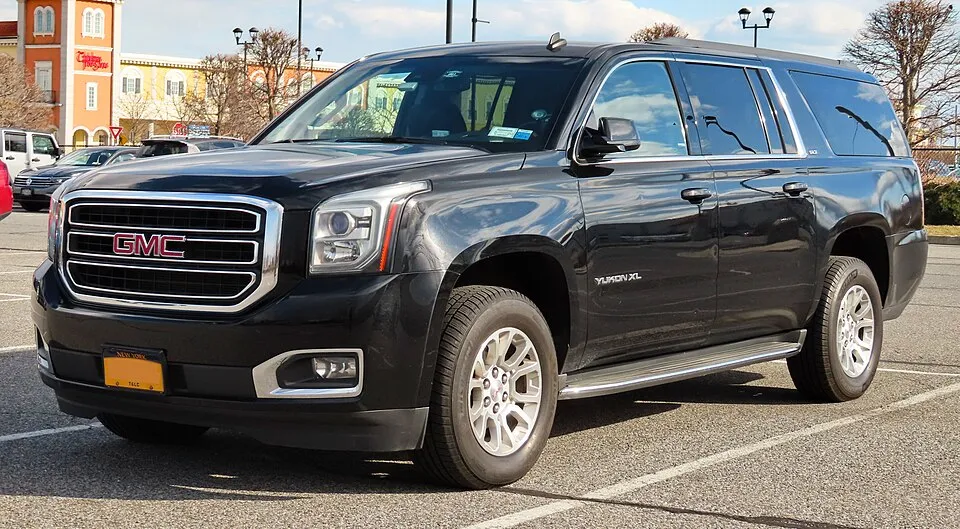 GMC Yukon - 2