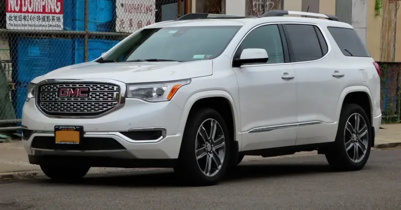 GMC Acadia - 3