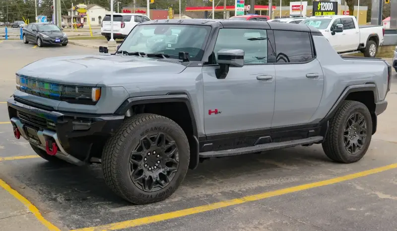 GMC Hummer EV - 6