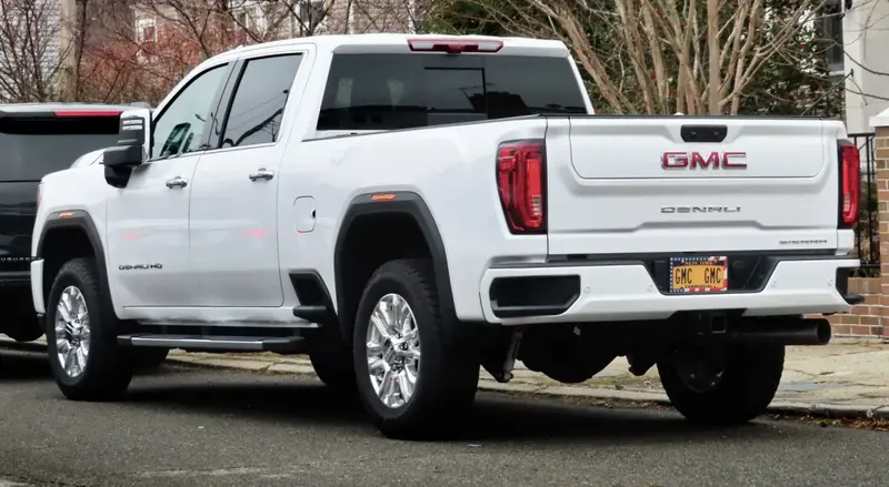 GMC Sierra 2500HD - 3
