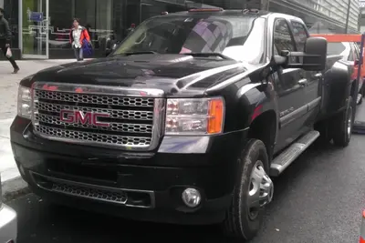 GMC Sierra 3500HD Sierra 3500HD III (GMT900, facelift 2011) Crew Cab Long Box