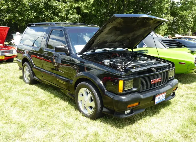 GMC Typhoon Typhoon 4.3 i V6 4WD (279 bg) - görsel 2