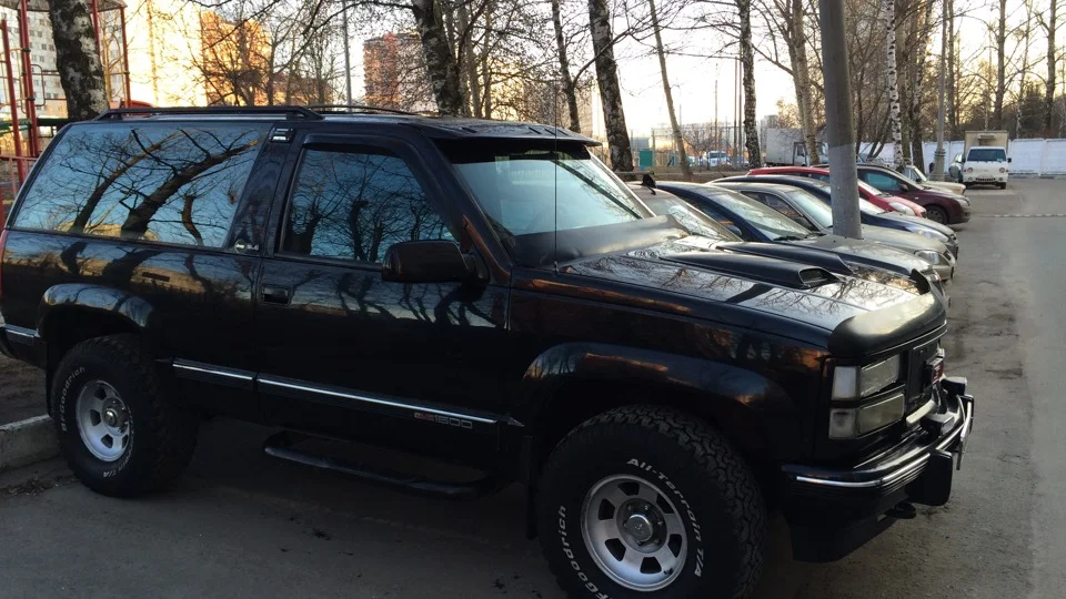 GMC Yukon Yukon I (GMT400, 5-door)
