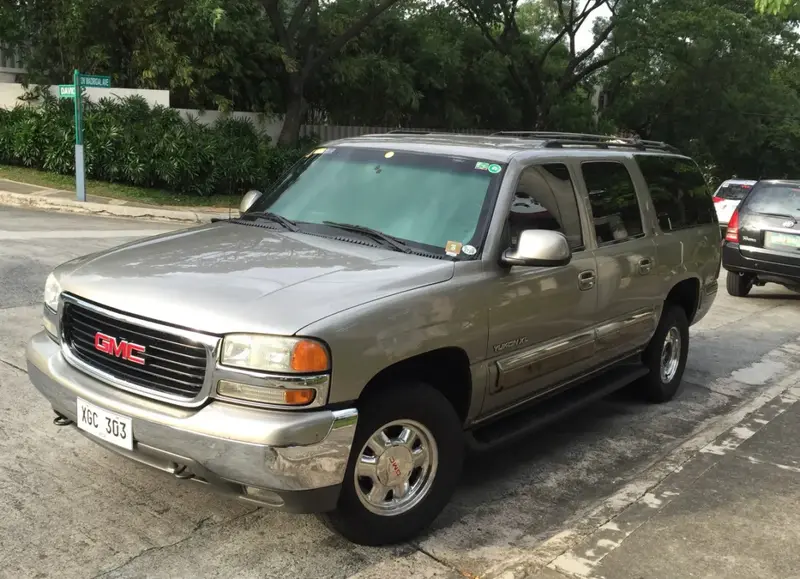 GMC Yukon Yukon XL II (GMT800)