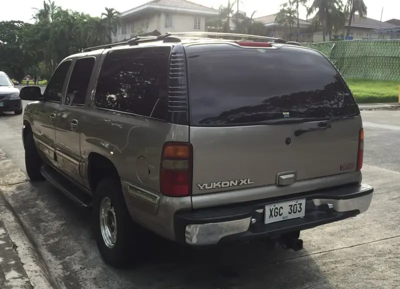 GMC Yukon - 4