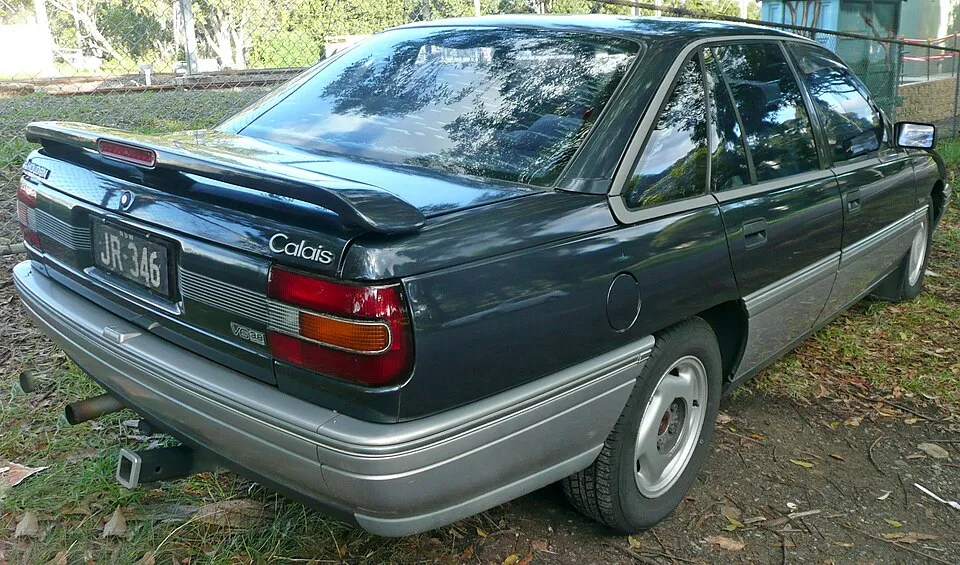 Holden Calais - 2
