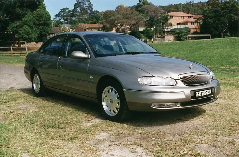 Holden Caprice - 5