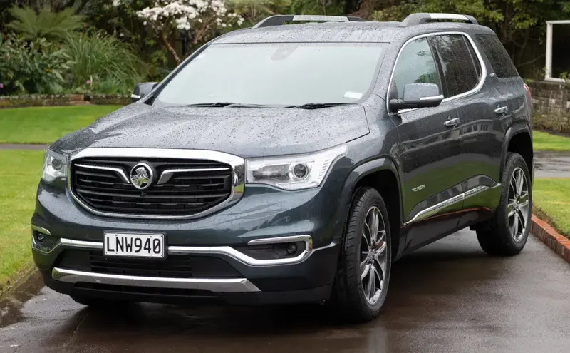 Holden Acadia Acadia