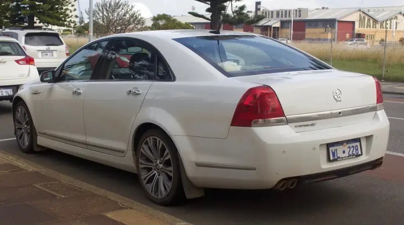 Holden Caprice - 3
