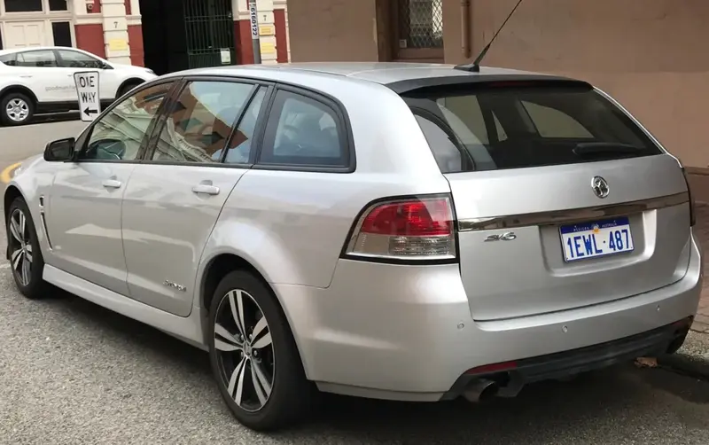 Holden Commodore - 2