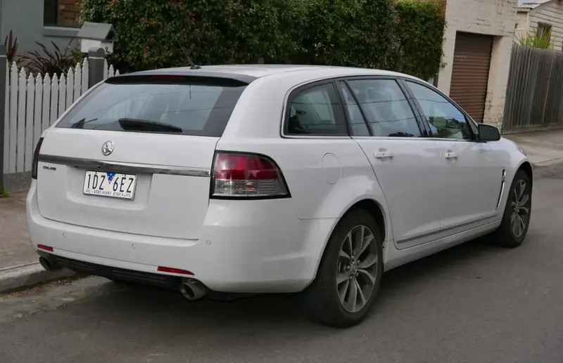 Holden Commodore - 4
