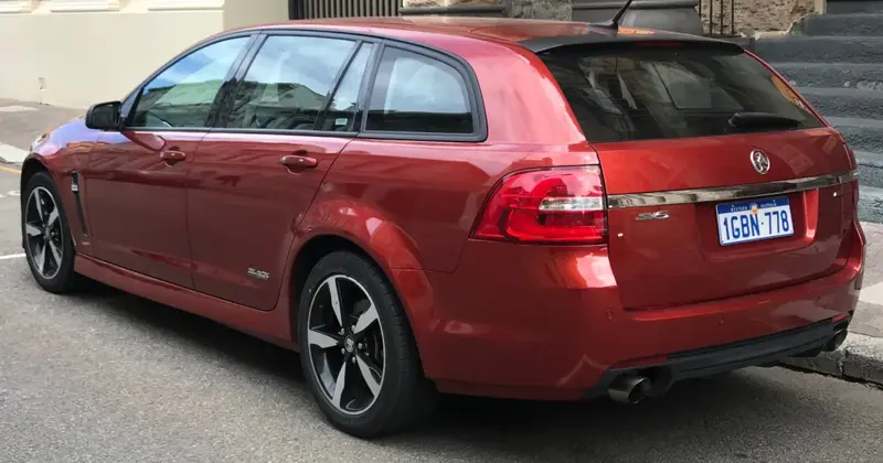 Holden Commodore - 4