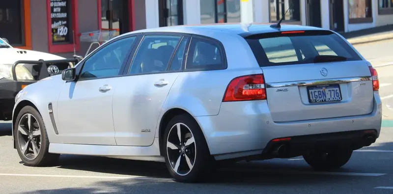 Holden Commodore - 5