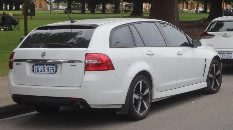 Holden Commodore - 6