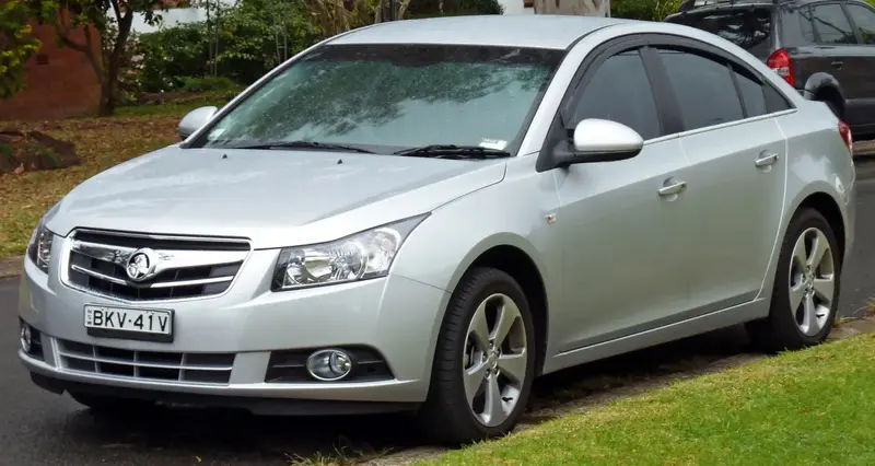 Holden Cruze - 3