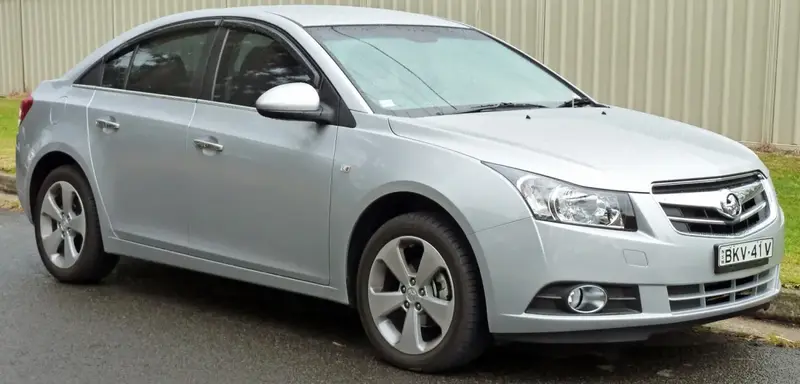 Holden Cruze - 5