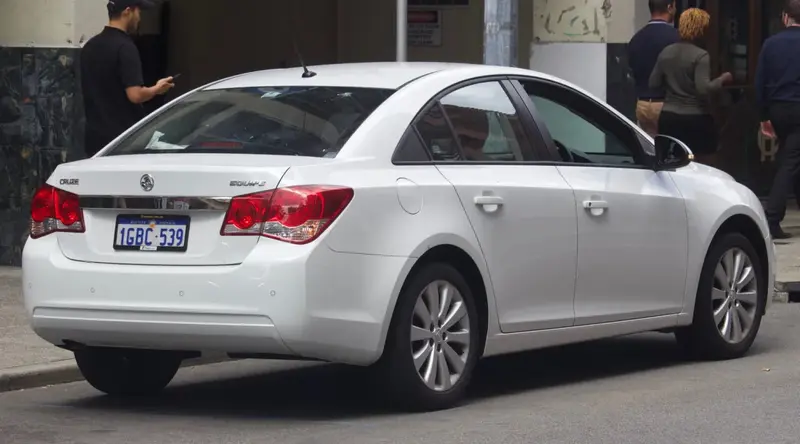 Holden Cruze - 2