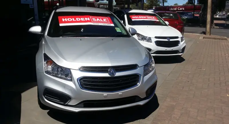 Holden Cruze - 6